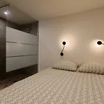 Sleep In Montpellier, Molly, Centre, Gare, 2 Ch, Tram St-denis Апартаменты