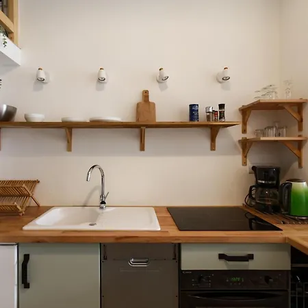 Apartamento Sleep In Montpellier, Molly, Centre, Gare, 2 Ch, Tram St-denis